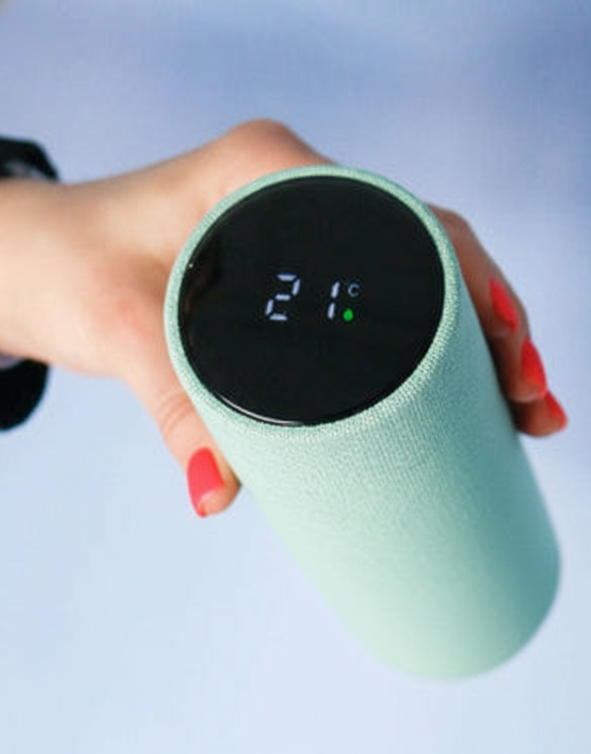 Smart Cup with LED Display